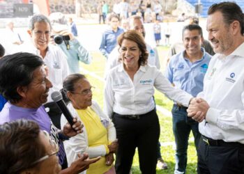 Entrega Mauricio Kuri Obras en Corregidora por 15.7 MDP