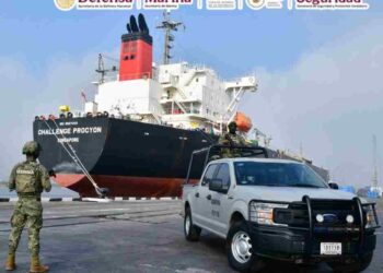 Histórico golpe al tráfico de hidrocarburos: aseguran 10 millones de litros de diésel en Tamaulipas