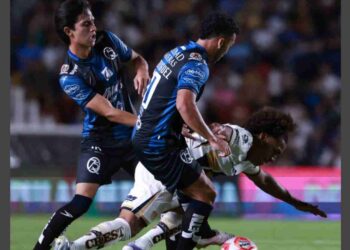 Keylor Navas debuta con el pie derecho: Pumas vence 2-0 a Querétaro