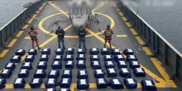 🌊 ¡1.6 TONELADAS DE COCAÍNA! Marina revienta operativo narco frente a Guerrero 🚨