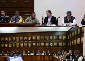 ⛰️ Kuri y la 4T se adelantan al desastre: Sierra Gorda bajo el Plan DN-III-E y acción estatal inmediata