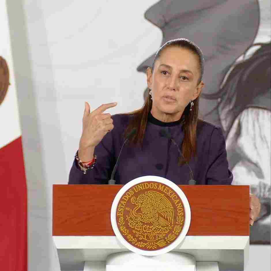 Claudia Sheinbaum durante conferencia presidencial defendiendo la soberanía de México y respondiendo a acusaciones sobre narcogobierno y seguridad nacional.
